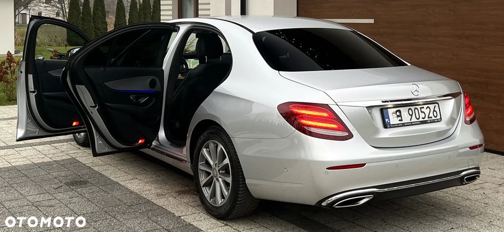 Mercedes-Benz Klasa E 200 9G-TRONIC - 9