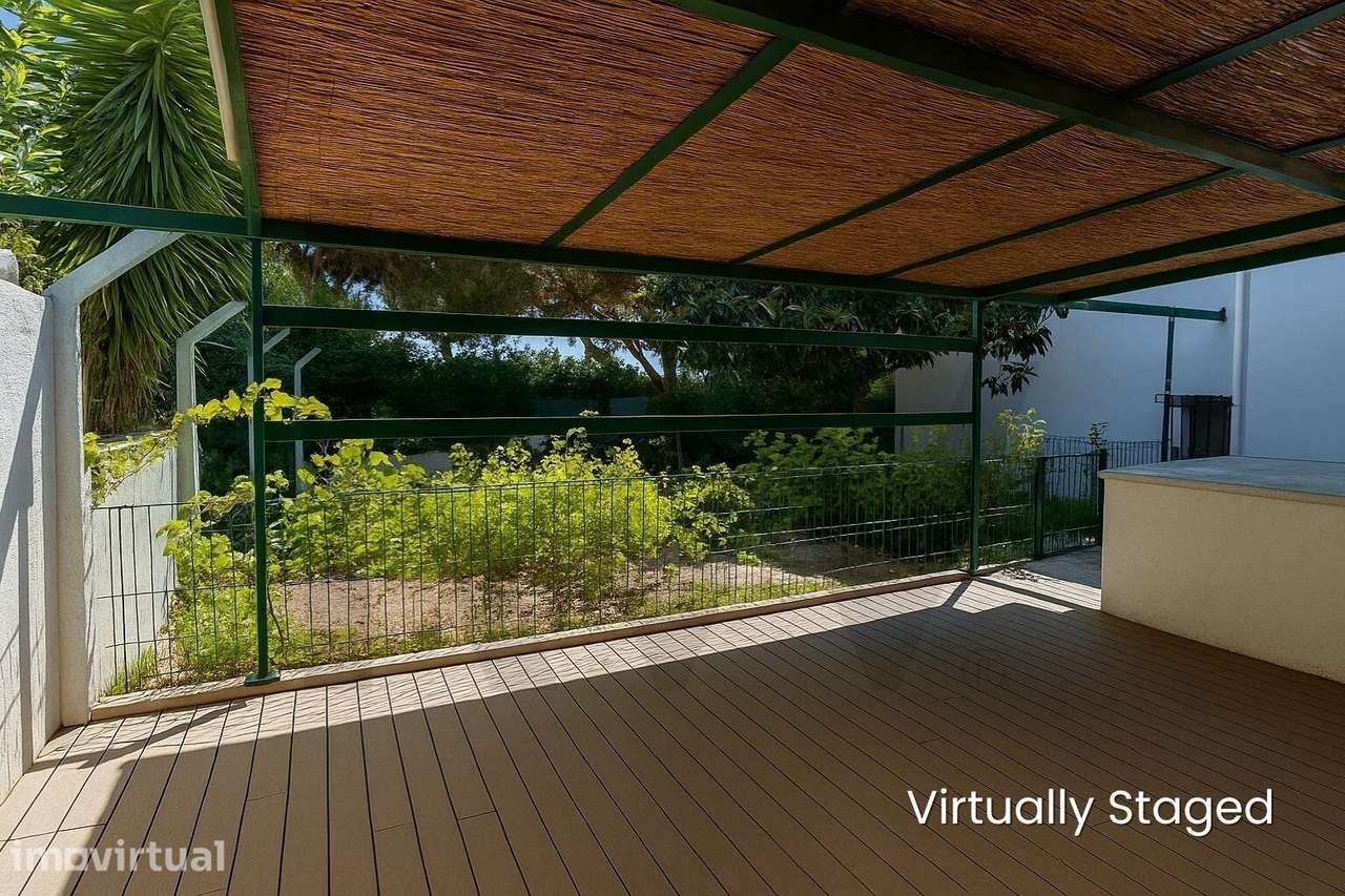 Moradia V5 com Jardim e Garagem em Alfragide – Mais de 400 m2 de Área - Grande imagem: 2/26
