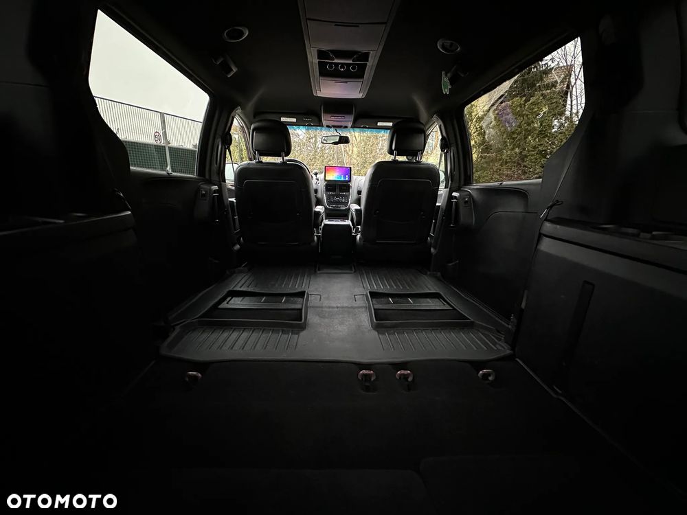 Dodge Grand Caravan 3.6 R/T - 24