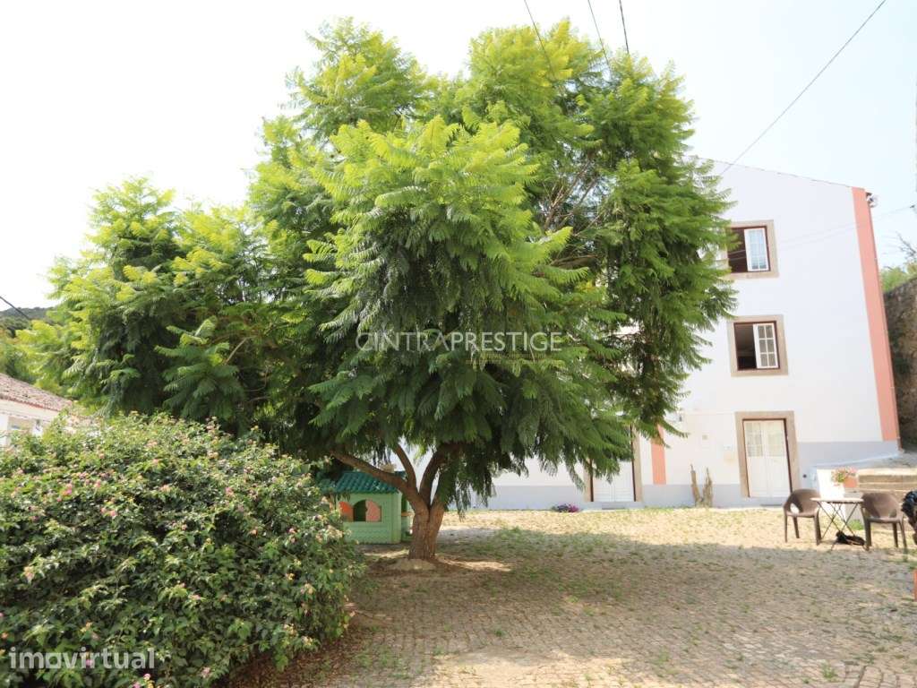 Casa de charme com 4 quartos, localizada no centro de Colares . - Grande imagem: 2/59