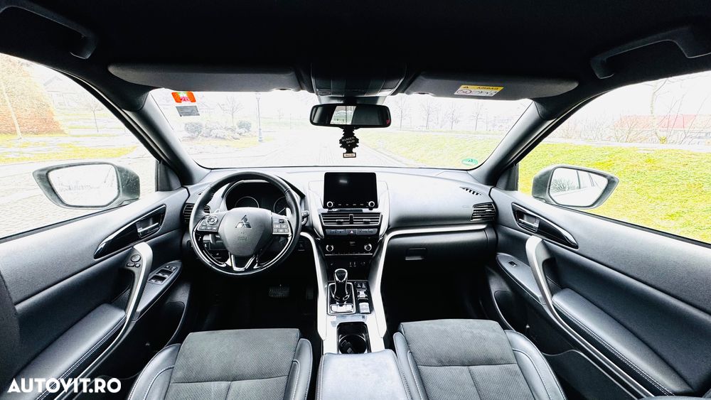 Mitsubishi Eclipse-Cross 4WD Basis - 16