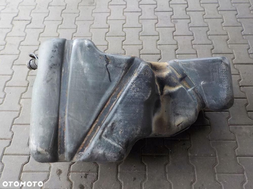 VW T4 BAK ZBIORNIK PALIWA - 4