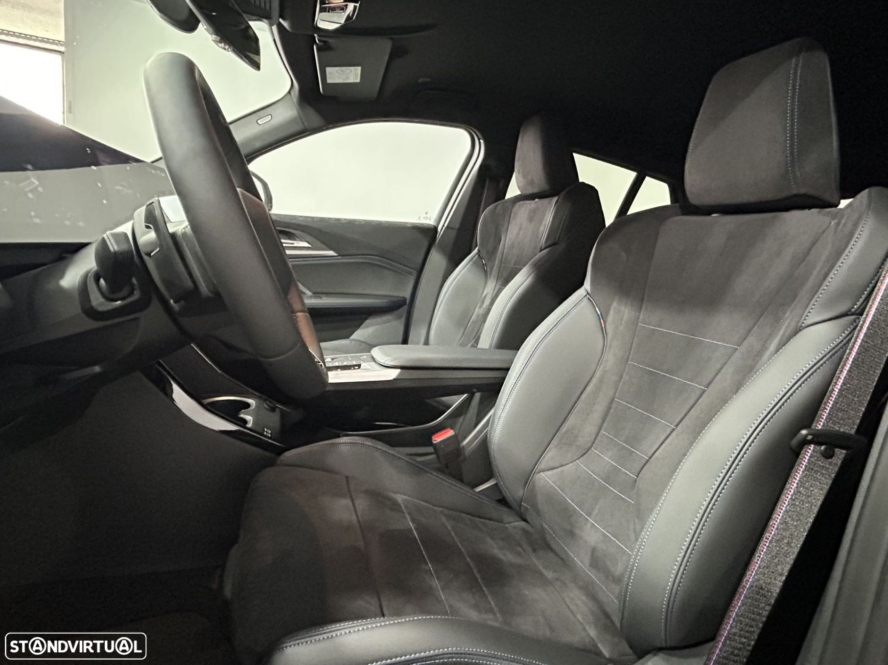 BMW ix2 eDrive20 Pack Desportivo M Pro - 4