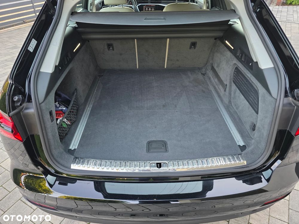 Audi A6 Avant - 32