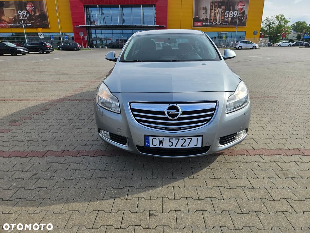 Opel Insignia 1.6 Design Edition - 8