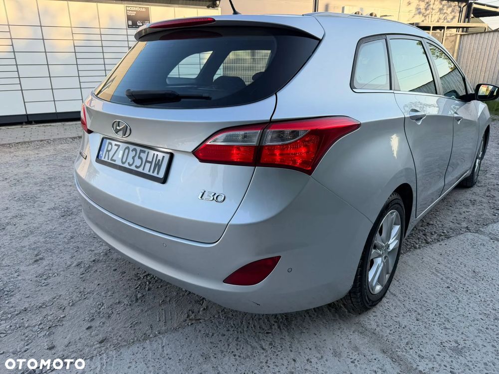 Hyundai i30 1.6 CRDi Premium - 7