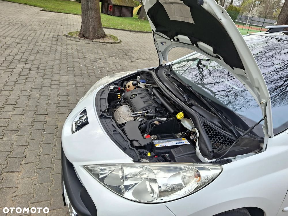 Peugeot 207 1.6 Premium - 31