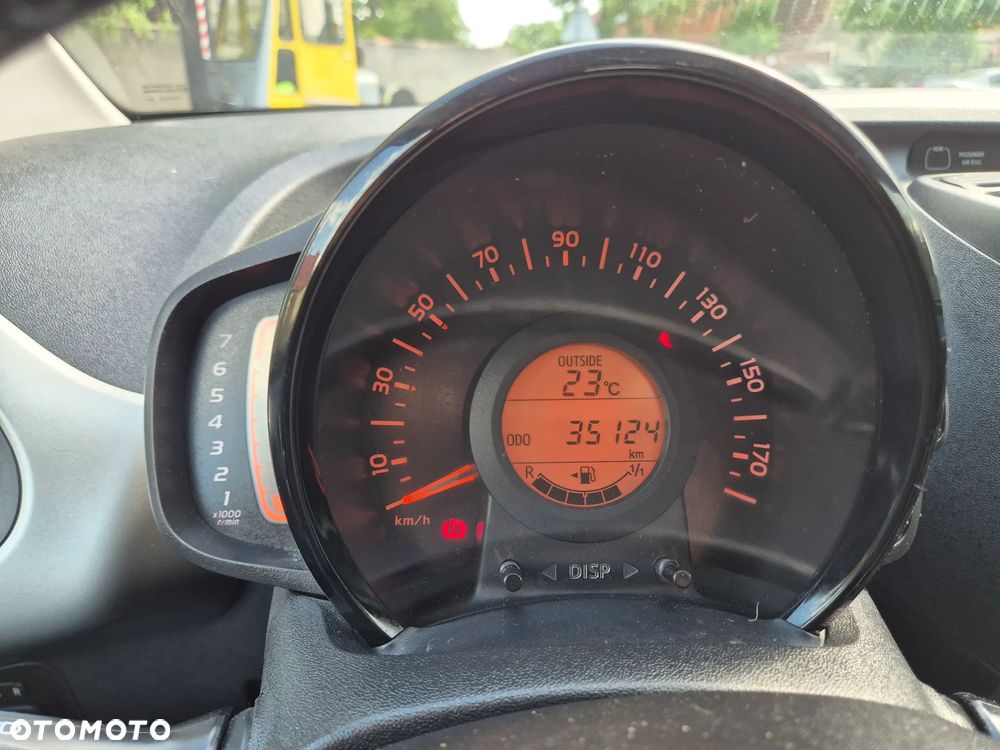 Toyota Aygo x-cite - 7