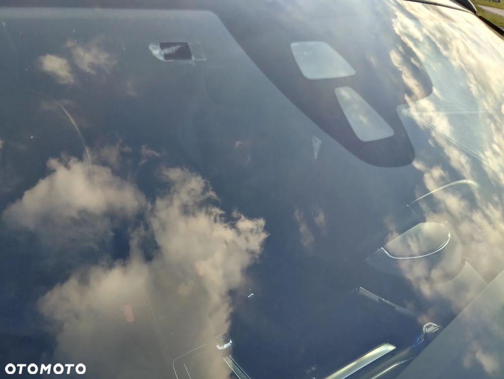 Volvo V40 Cross Country D2 Drive-E SCR Momentum - 17