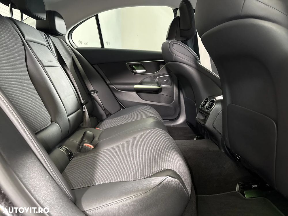 Mercedes-Benz C 300 MHEV 4MATIC - 13