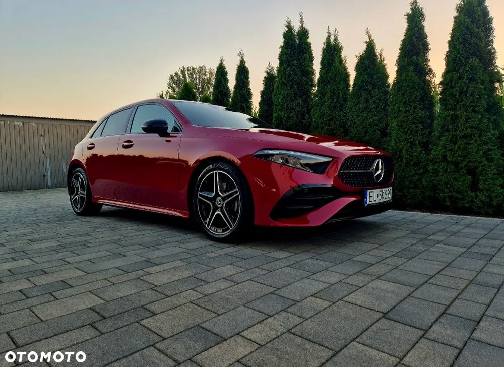 Mercedes-Benz Klasa A 200 AMG Line 7G-DCT - 3