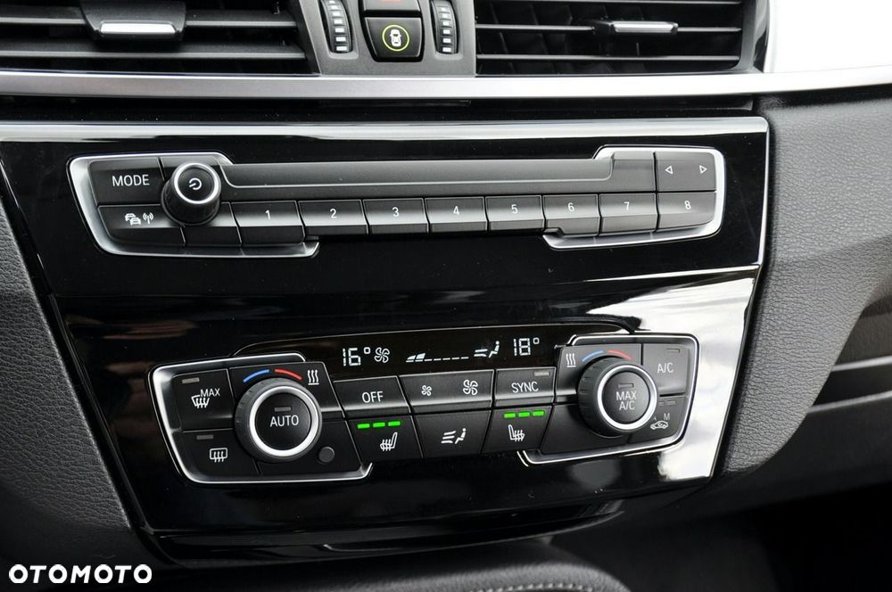 BMW X1 - 32