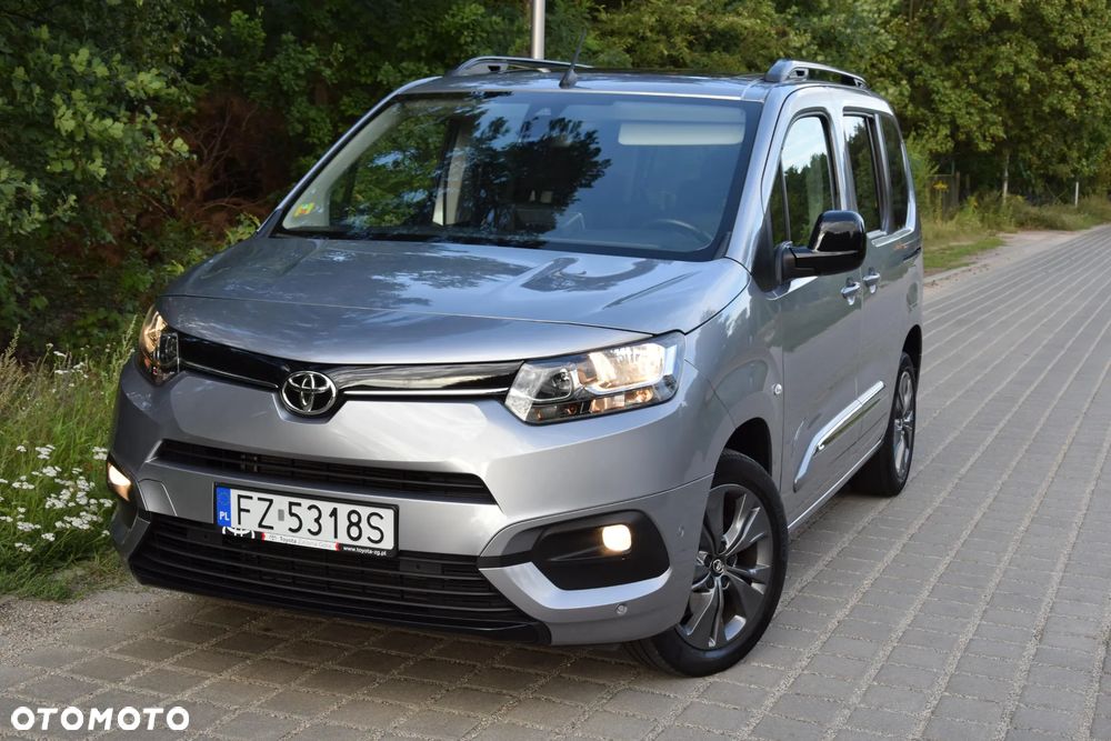 Toyota Proace City Verso 1.5 D-4D Family - 1