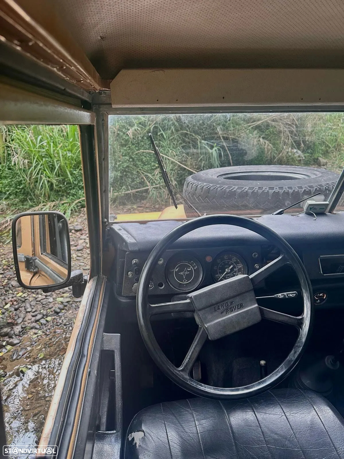 Land Rover Defender 110 2.5 TDi Metal Top - 2