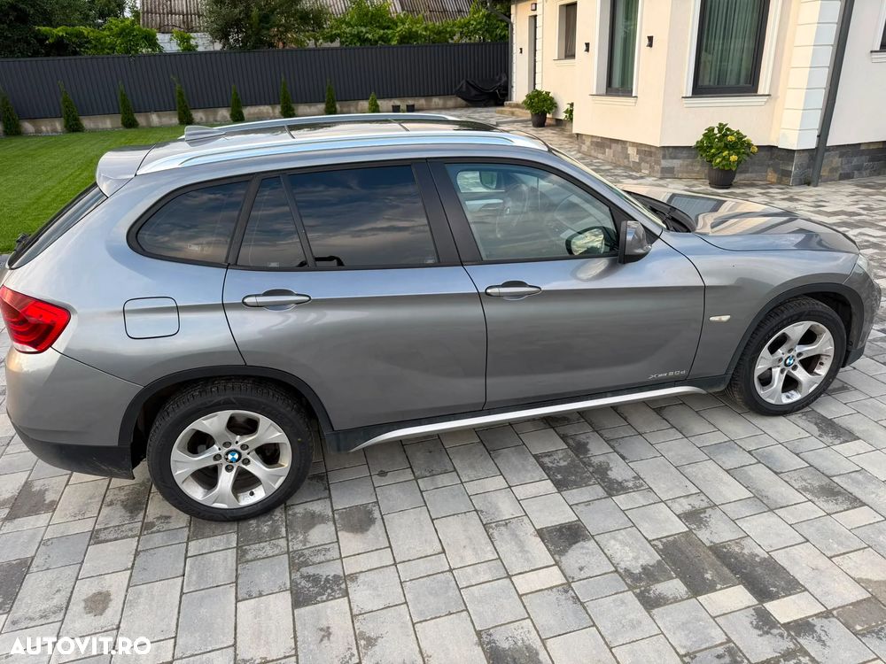 BMW X1 xDrive20d - 8