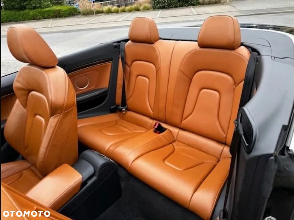 Audi A5 Cabrio - 9