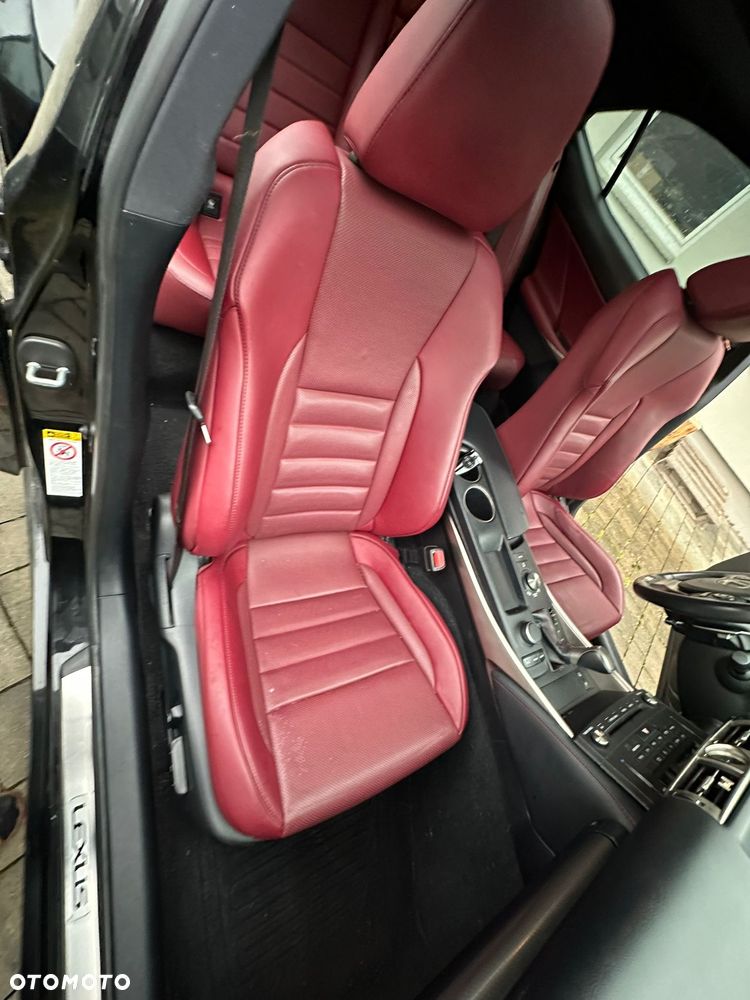 Lexus IS 250 F Sport - 7