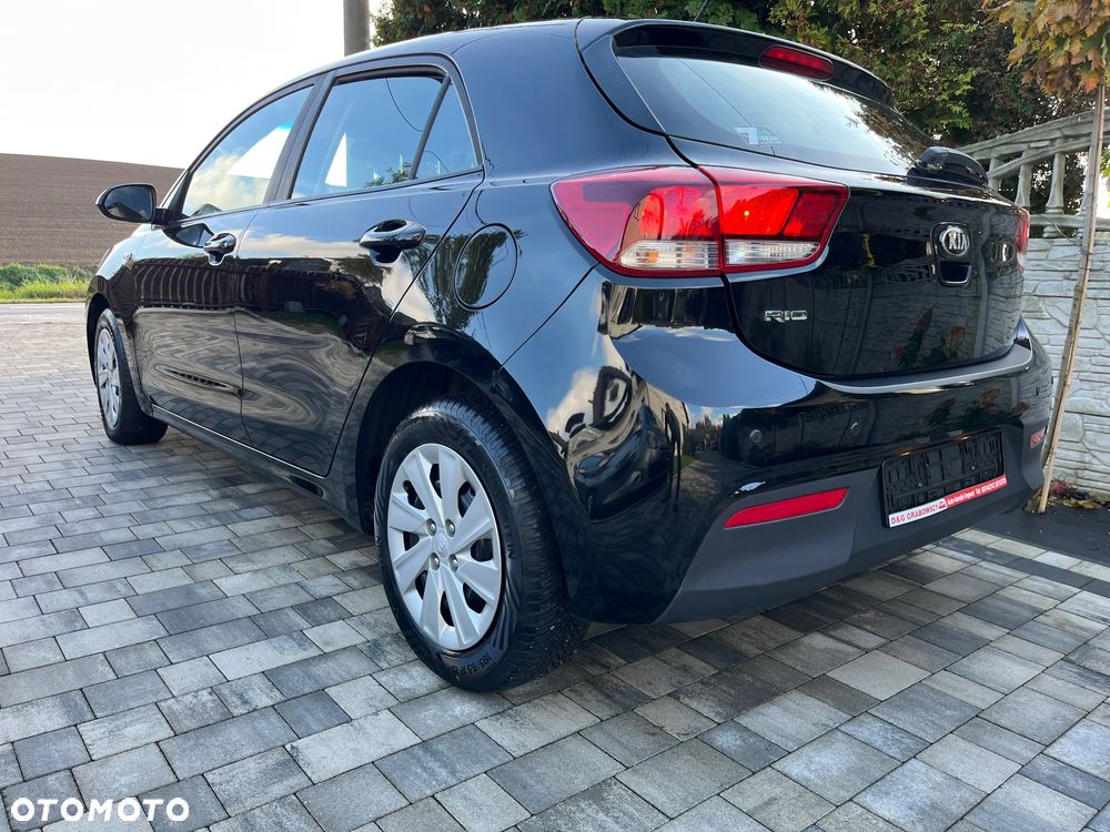 Kia Rio 1.2 Business Line - 17