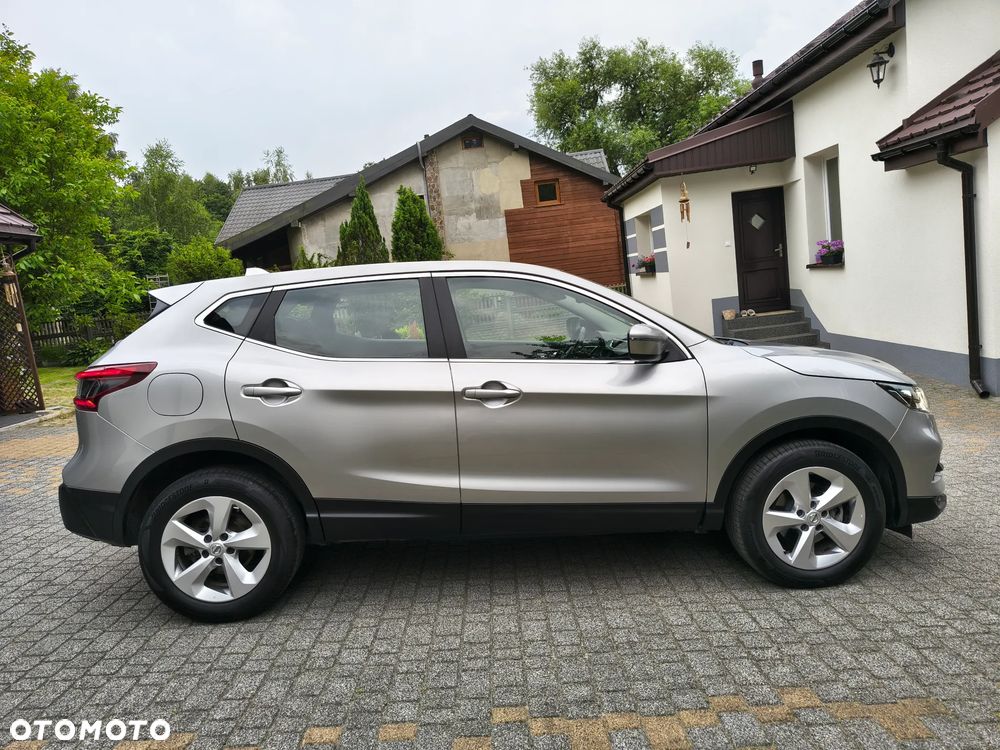 Nissan Qashqai - 8