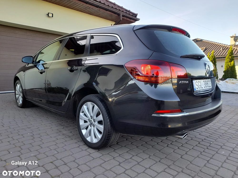 Opel Astra 1.4 Turbo Exklusiv - 8