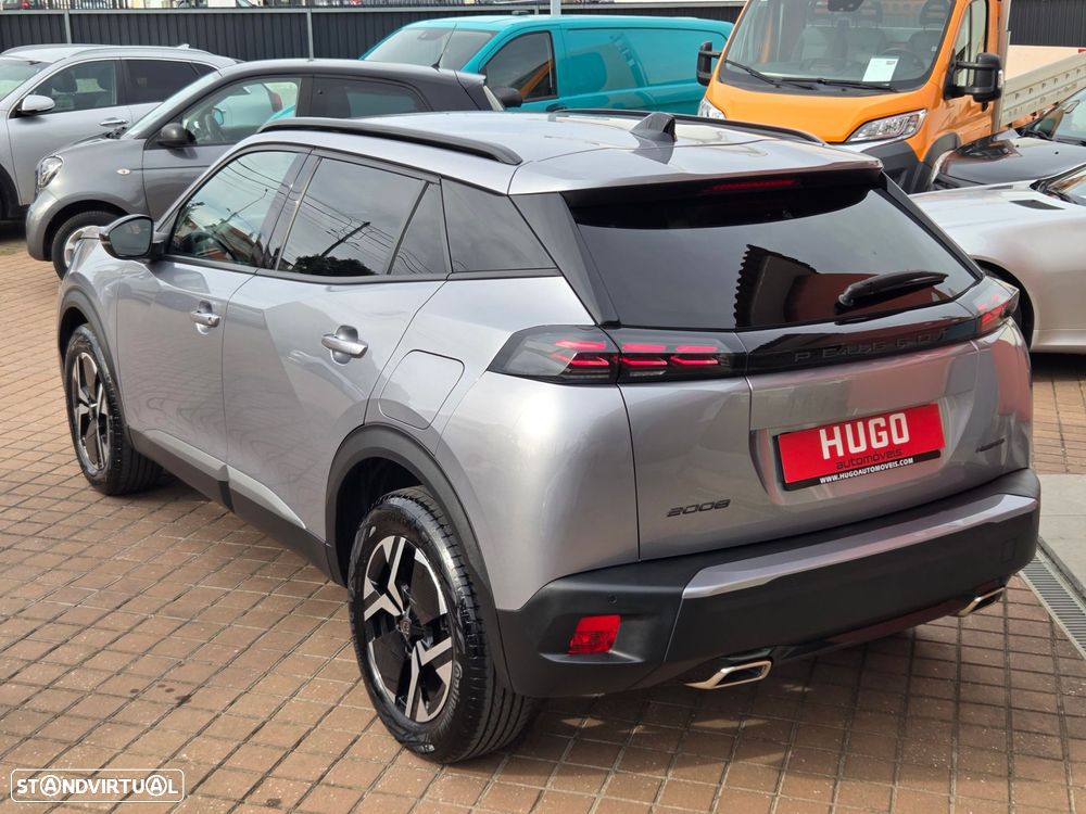 Peugeot 2008 - 9
