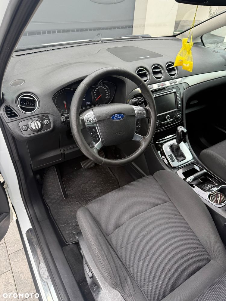 Ford S-Max - 7