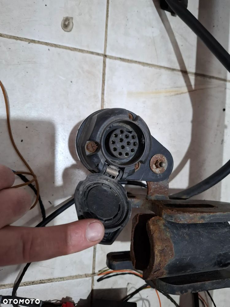 Hak holowniczy BMW 5 F10 Westfalia brak kuli nr 303398 - 3