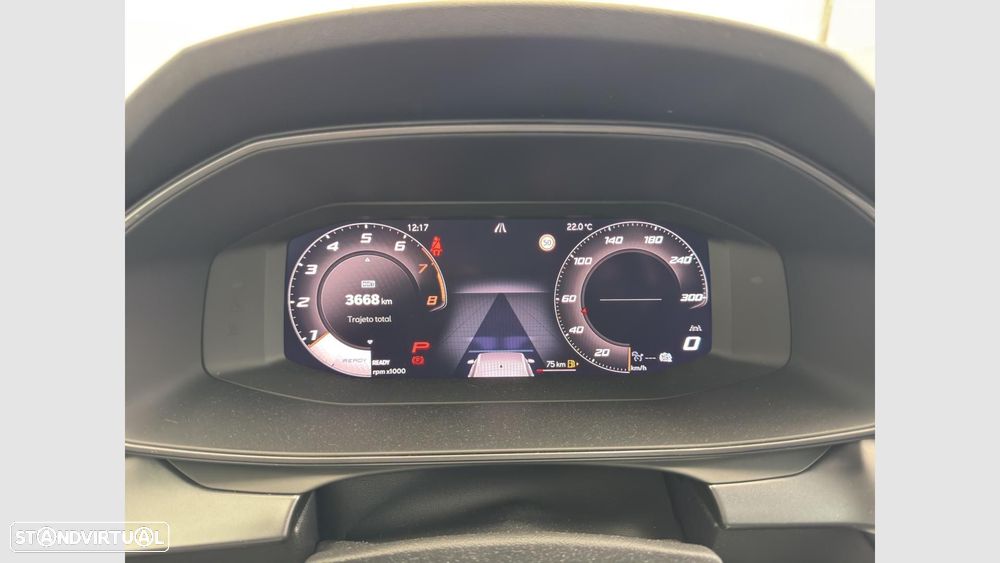 Cupra Leon 1.5 eTSI MID DSG - 11