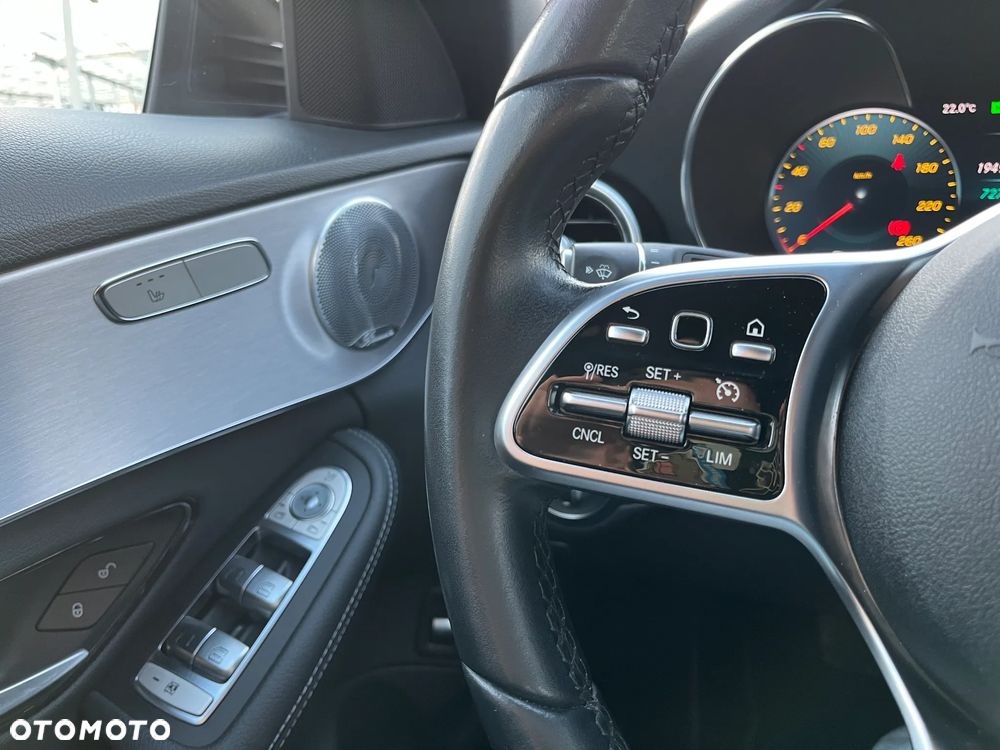 Mercedes-Benz Klasa C 300 de 9G-TRONIC Avantgarde - 21
