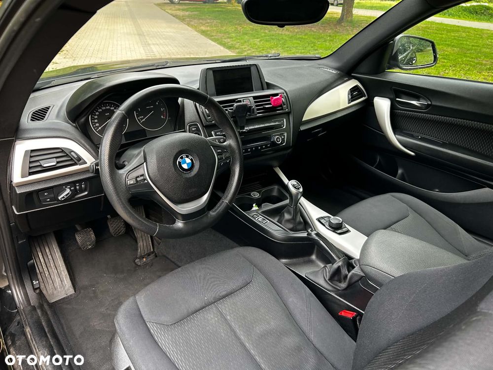 BMW Seria 2 220d - 16