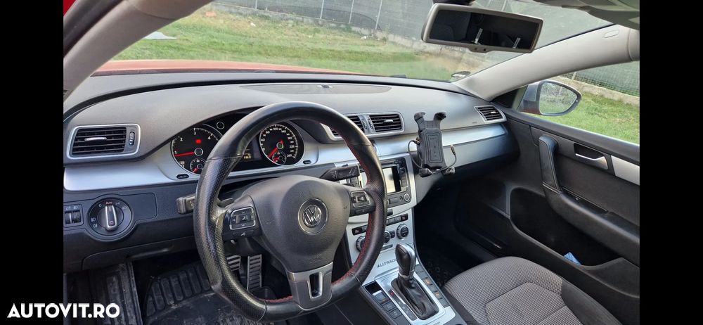 Volkswagen Passat Alltrack 2.0 TDI 4Motion DSG BlueMotion Tec - 9