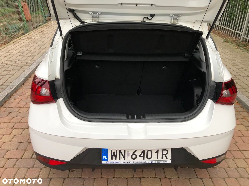 Hyundai i20 1.2 Pure - 9