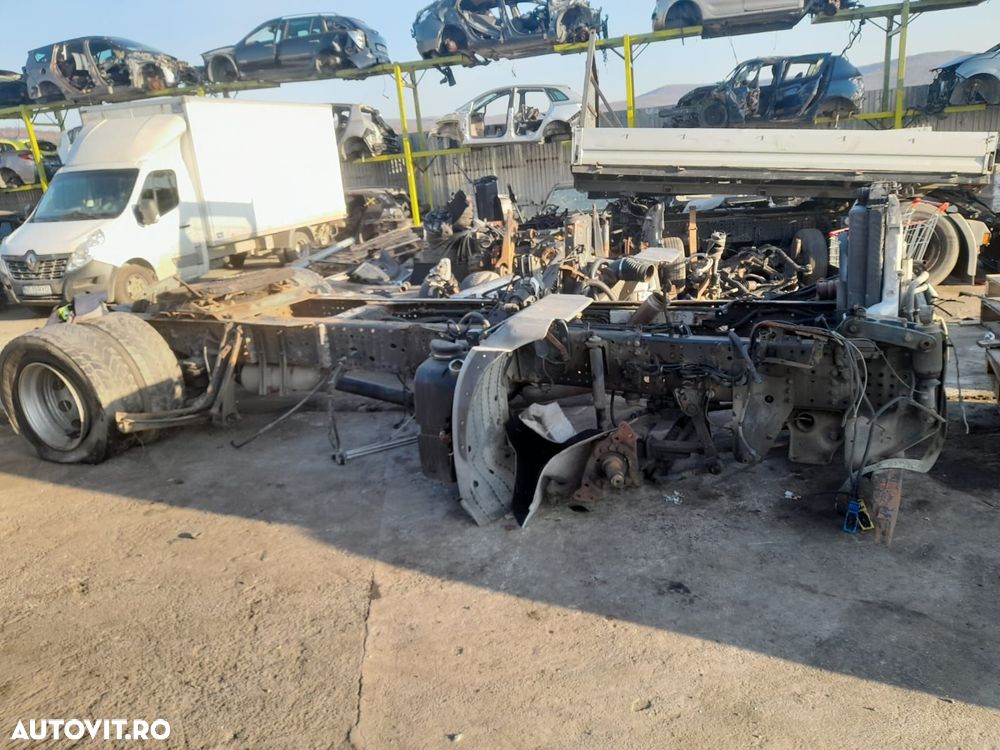 Set butoane pornit oprit motor din compartimentul motor IVECO Strali - 3