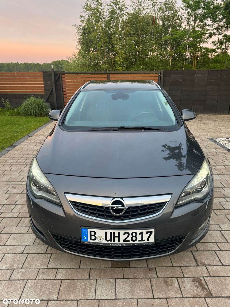 Opel Astra 2.0 CDTI Cosmo - 5