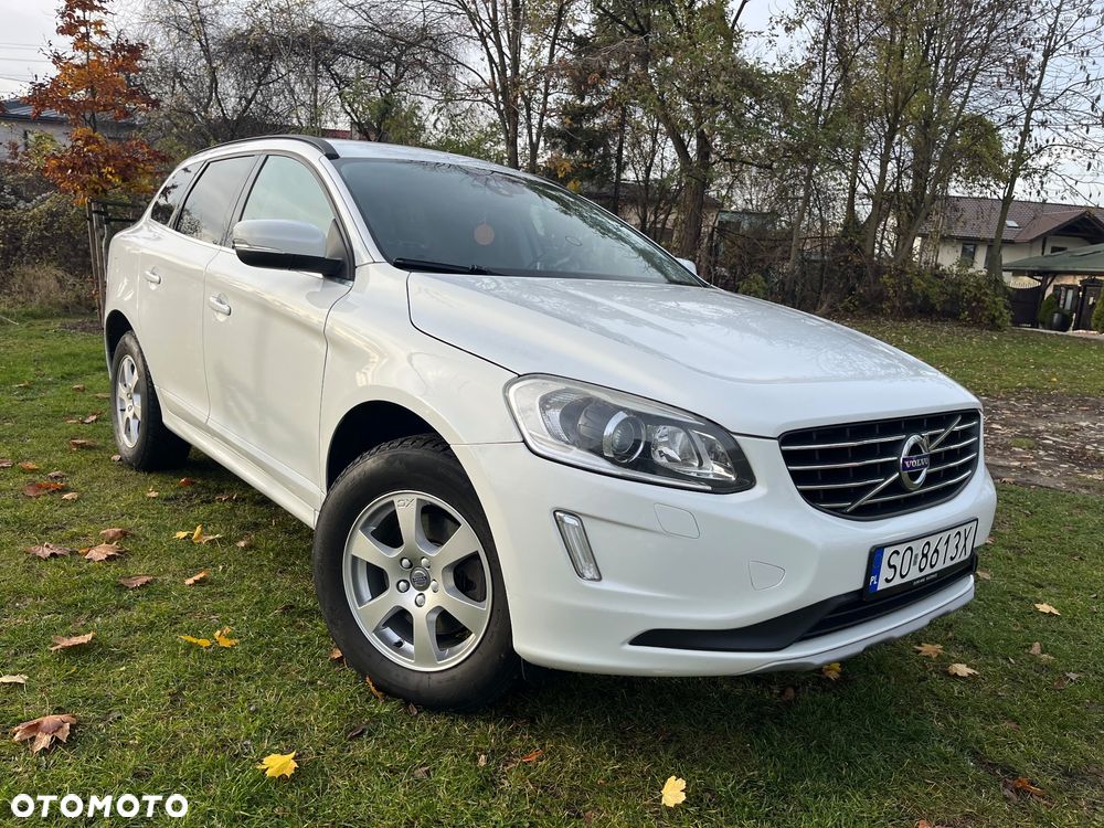 Volvo XC 60 D4 AWD Momentum - 3