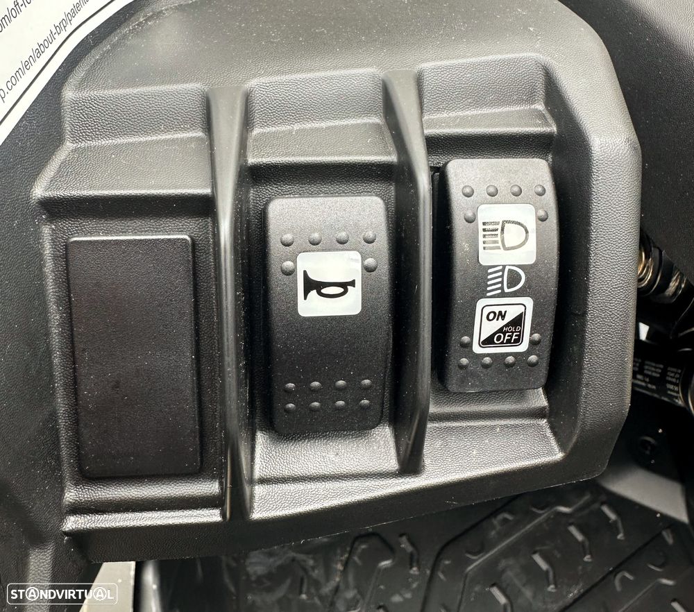 Can-Am Maverick X3 DS TURBO RR - 21