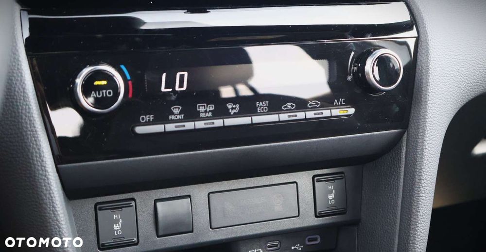 Toyota Yaris Cross - 27