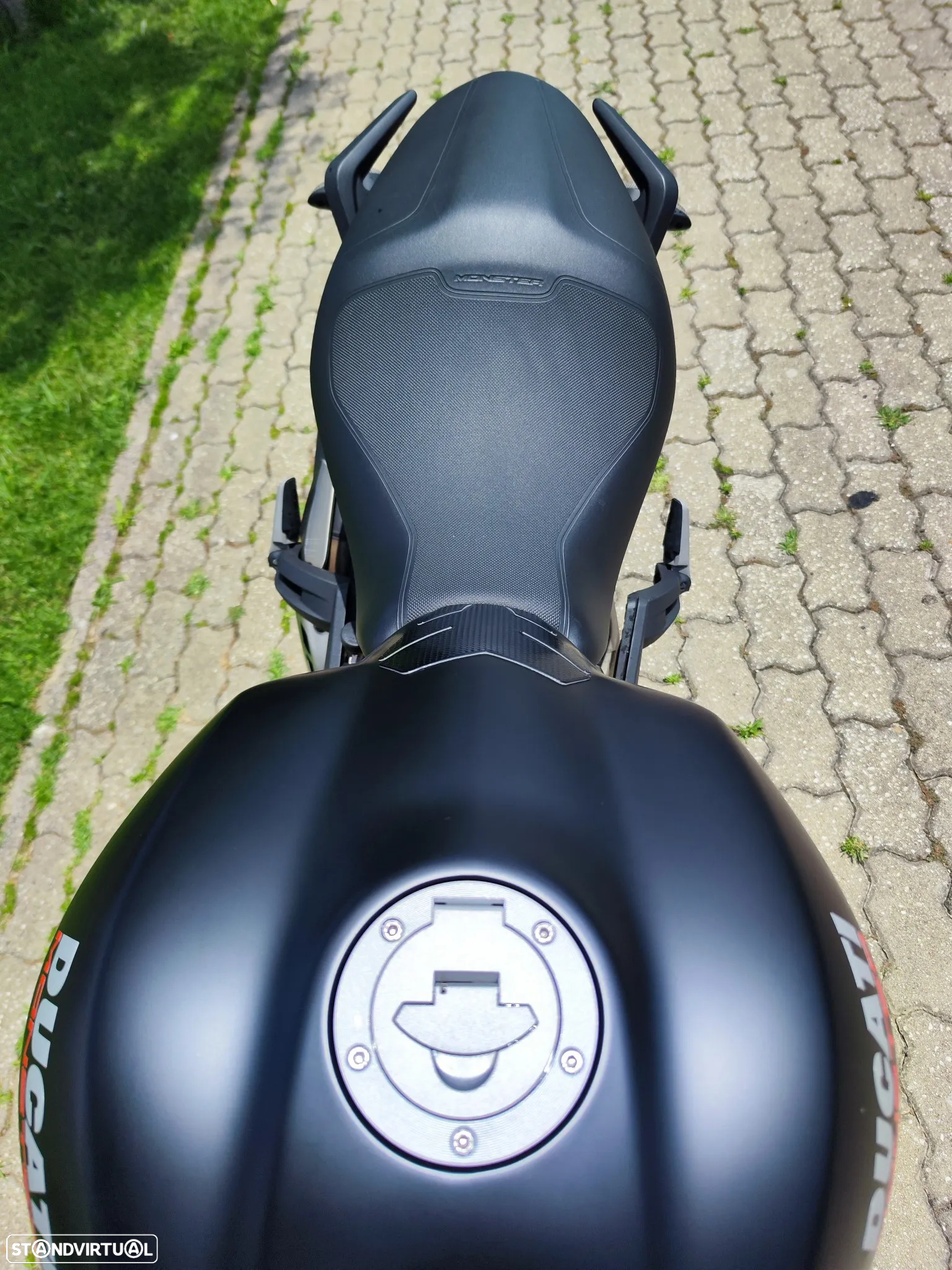 Ducati Monster 821 Abs - 7