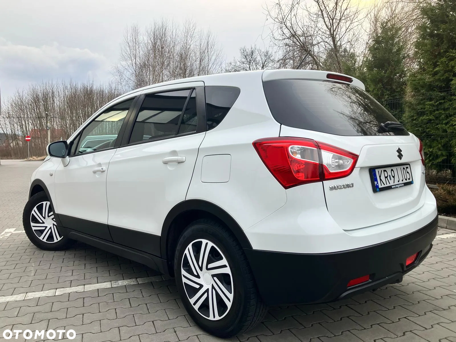 Suzuki SX4 S-Cross 1.6 Comfort - 34
