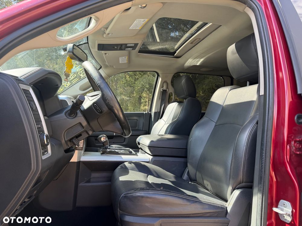 Dodge RAM 5.7 4x4 - 15