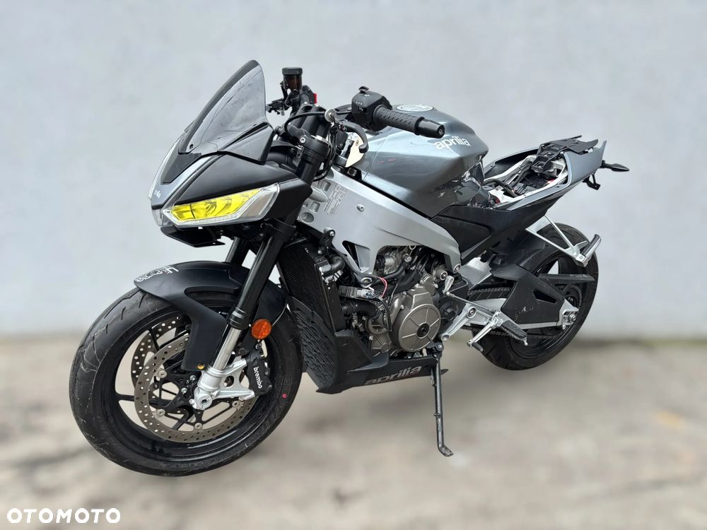 Aprilia Tuono - 6