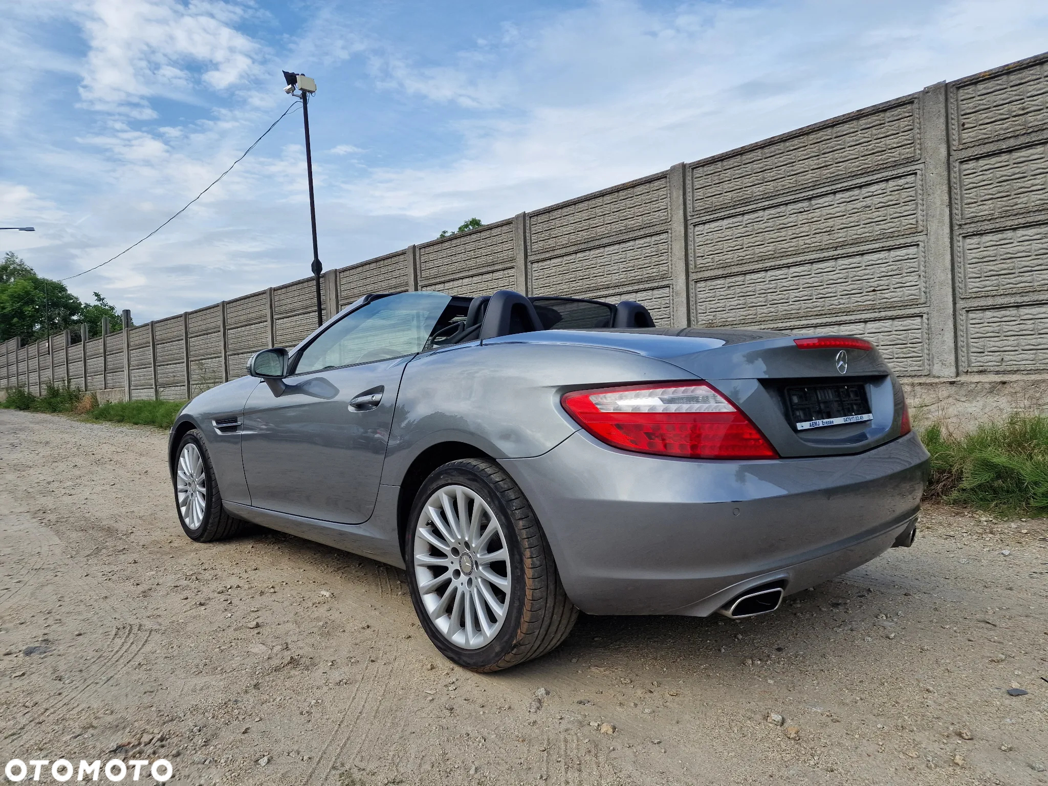 Mercedes-Benz SLK 200 (BlueEFFICIENCY) - 5