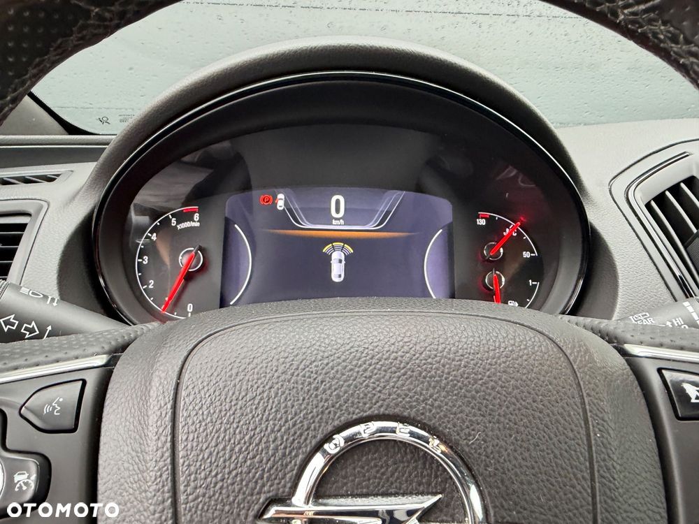 Opel Insignia - 28