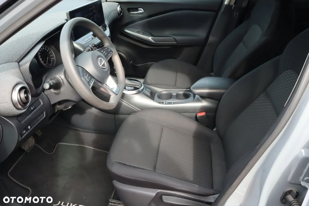 Nissan Juke 1.0 DIG-T Acenta DCT - 8