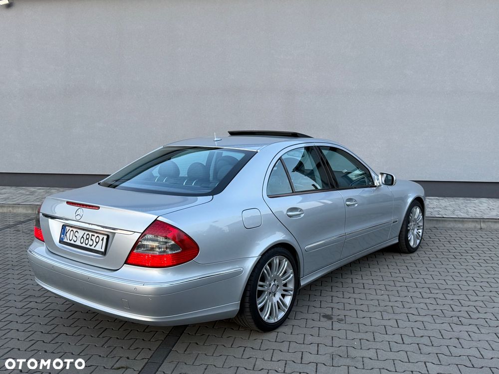 Mercedes-Benz Klasa E - 11