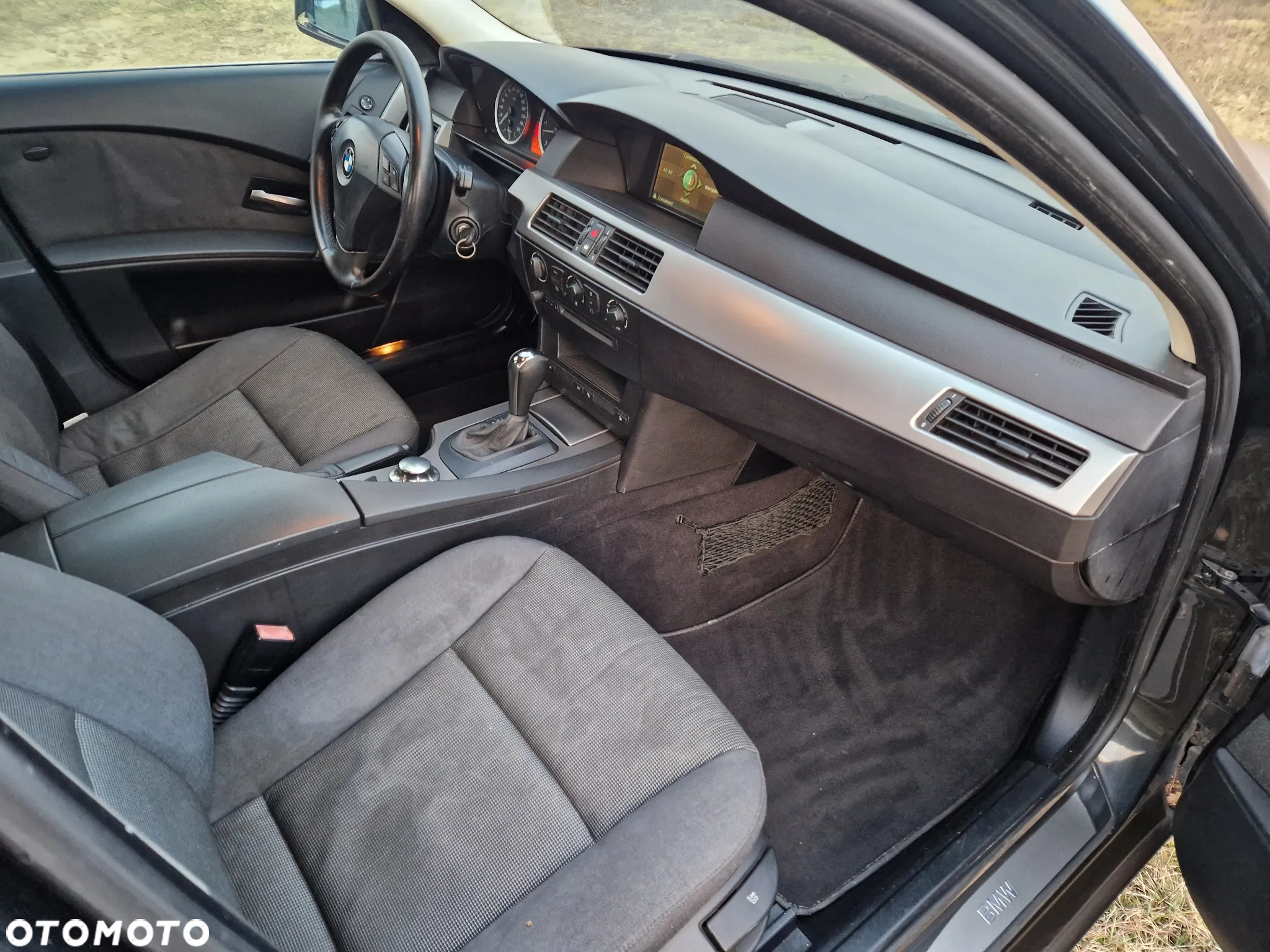BMW Seria 5 - 16