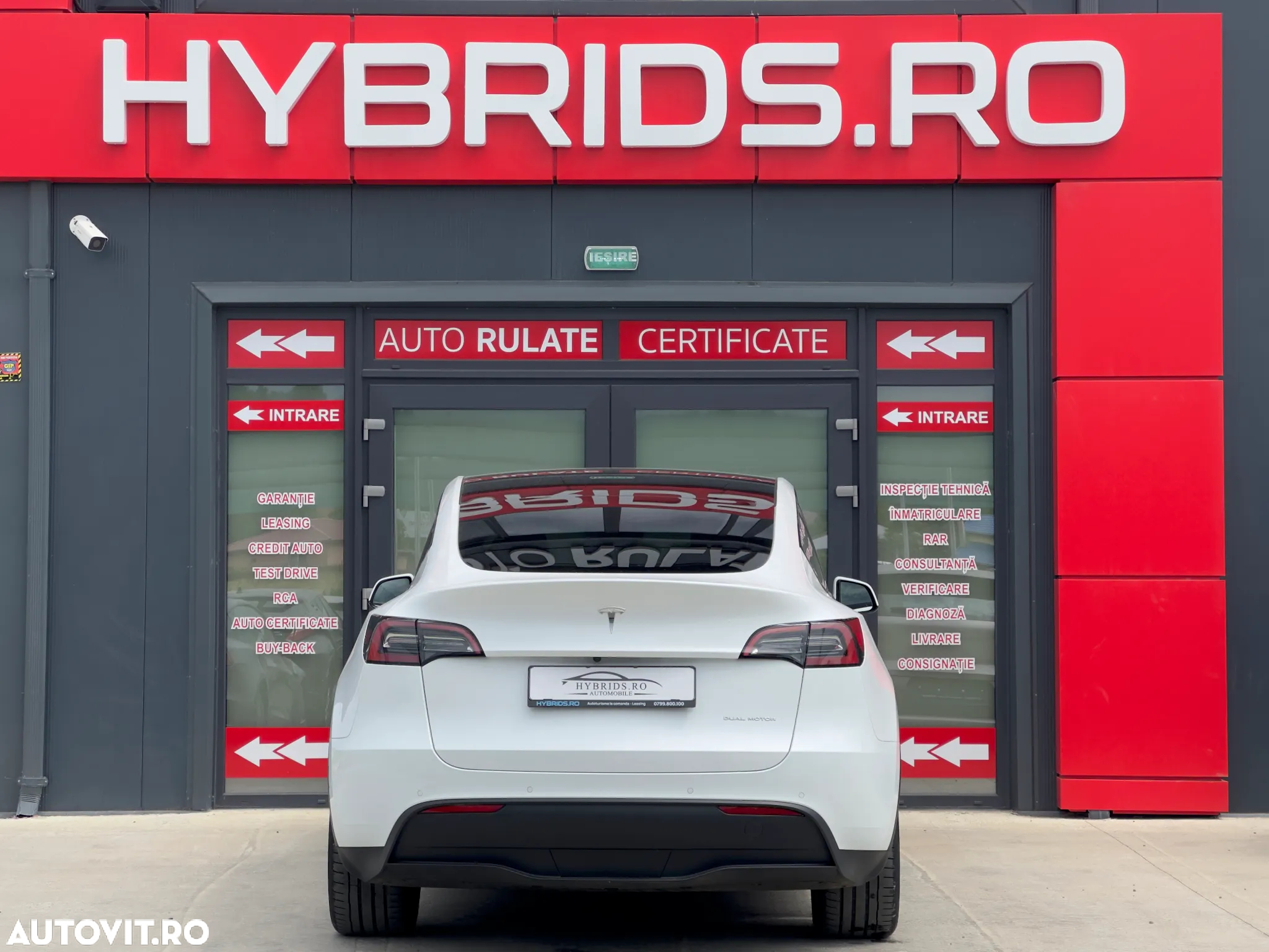 Tesla Model Y Long Range Dual Motor AWD - 7