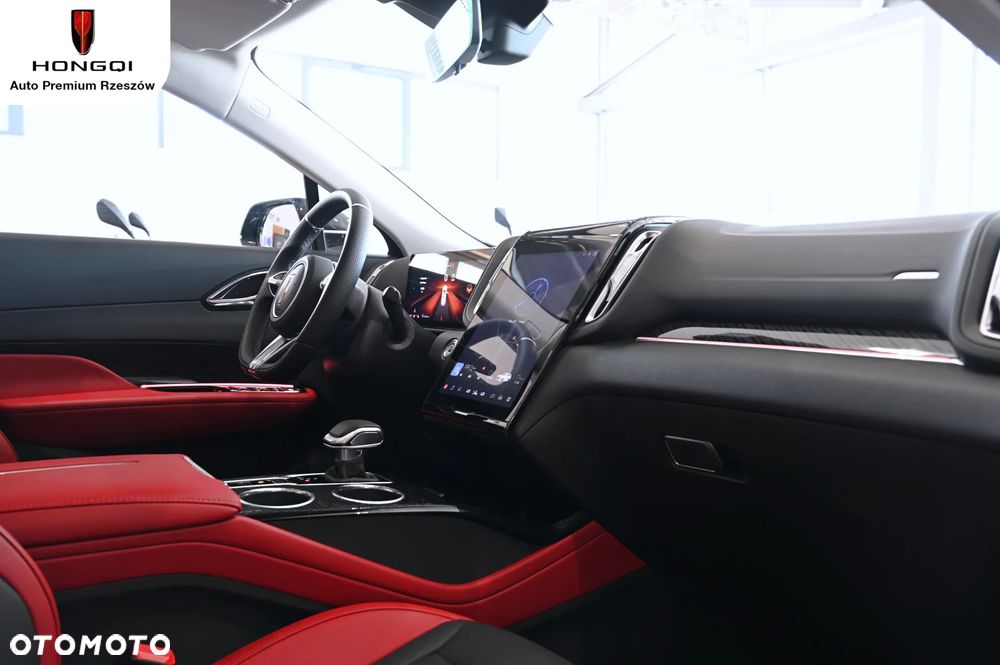 Hongqi HS3 1.5T FWD - 16