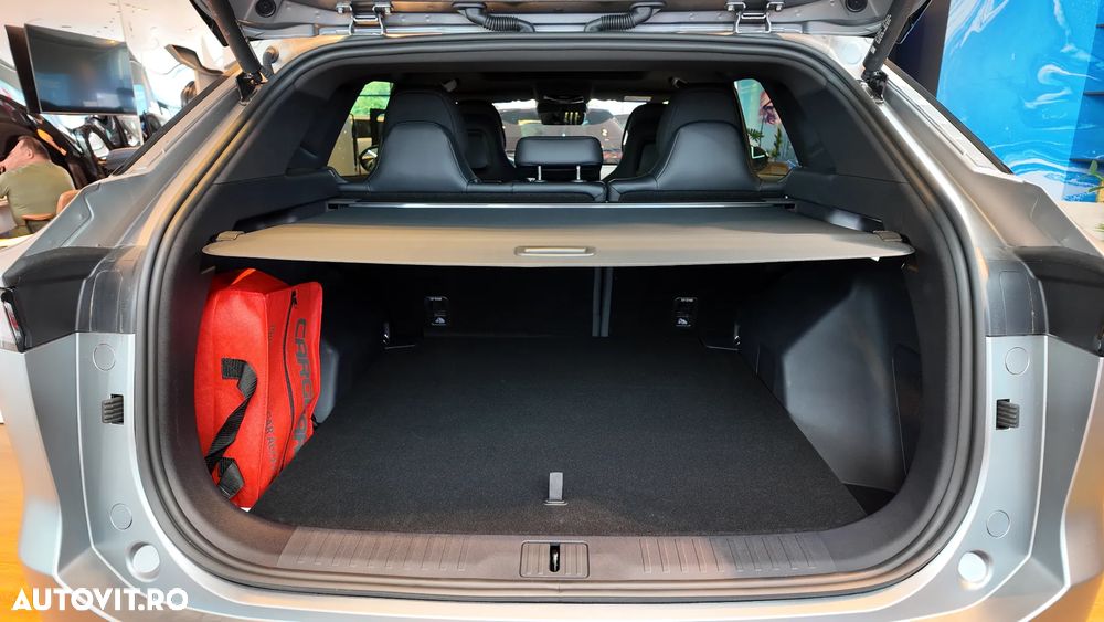 Omoda 7 1.5 TGDI 1DHT PHEV Exclusive - 11