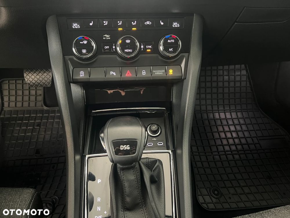 Skoda Karoq 1.5 TSI ACT GPF 4x2 Style DSG - 22